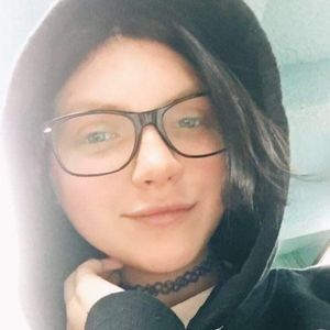 Meet your Posher, Georgia